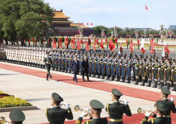 习近平同波兰总统杜达会谈 7